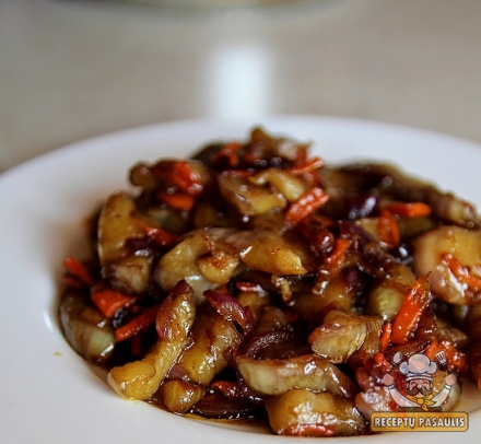 Egzotiški veganiški pietūs: baklažanas kiniškai