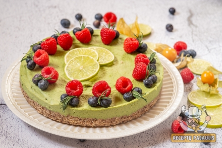 Nekeptas veganiškas žaliųjų citrinų pyragas be glitimo