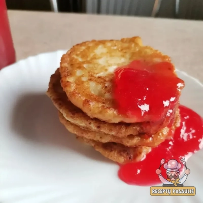 Labai gardūs blynai su varške ir obuoliais