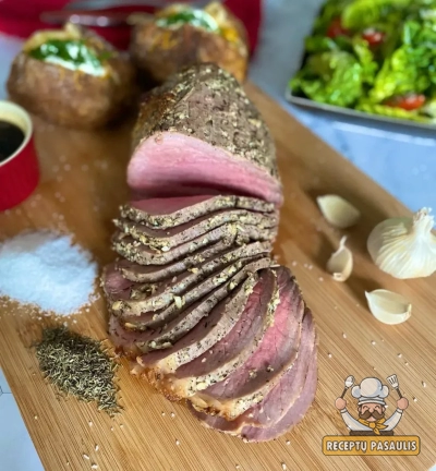 Jautienos kumpio kepsnys su traškia plutele, keptas orkaitėje