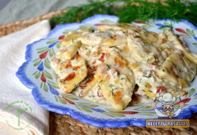 Virtų bulvių švilpikai orkaitėje su šoninės padažu, pagal Beatą