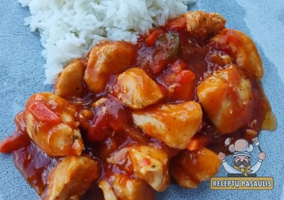 Kinietiška traški saldžiarūgštė vištiena su ananasais