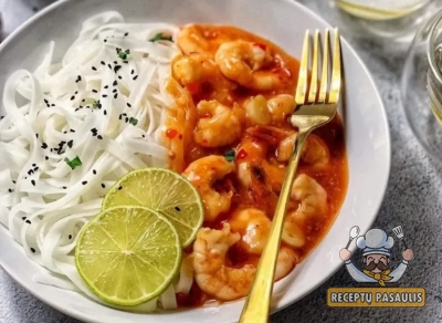Karališkos krevetės su kokosų pienu ir česnakais