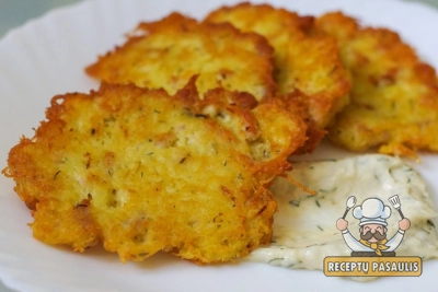 Stambiai tarkuoti bulviniai blynai