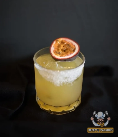 Passion fruit margarita cocktail - tekilos kokteilio receptas su pasifloru