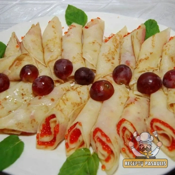 Miltiniai blyneliai su ikrais