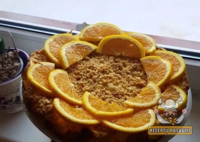 Varškės pyragas su apelsinais ir kondensuotu pienu