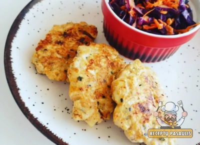 Gustavo smulkintos vištienos kepsneliai su sūriu kepti orkaitėje
