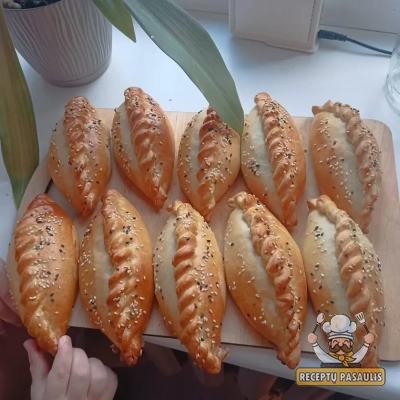 Kibinai su kiauliena