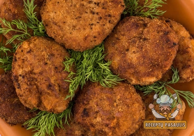 Kotletai su pievagrybiais ir sūriu