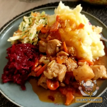 Troškinta kulninė su morkomis, svogūnais ir čili