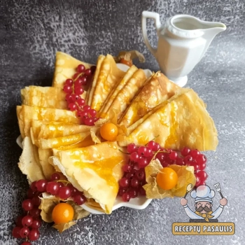 Ploni miltiniai lietiniai blynai su vandeniu