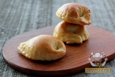 Mielinės bandelės su aguonų įdaru