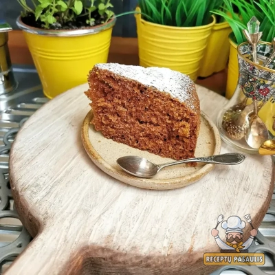 Super paprastas ir lengvas morkų pyragas