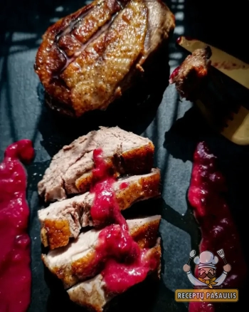 Aštriai pikantiškas slyvų pagardas