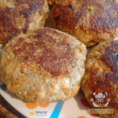 Paprasti grikių kotletai su morkomis