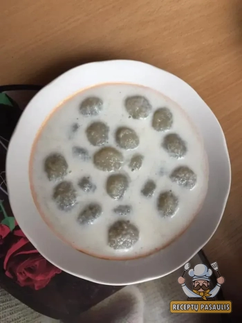 Bulvinių kukulių pieniška sriuba