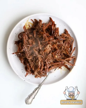 Ilgai kepta plėšyta jautiena