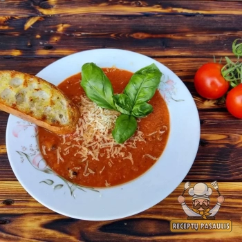 Paprasta pomidorinė sriuba su ryžiais (Turkiška virtuvė)