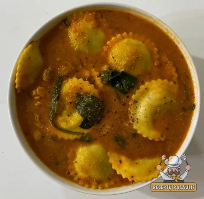 Itališka daržovių sriuba su sūrio virtinukais