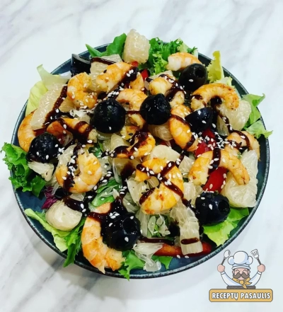 Sveikos krevečių ir greipfrutų salotos