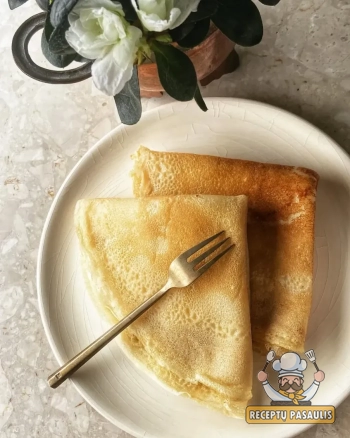 Veganiški lietiniai blynai su augaliniu pienu