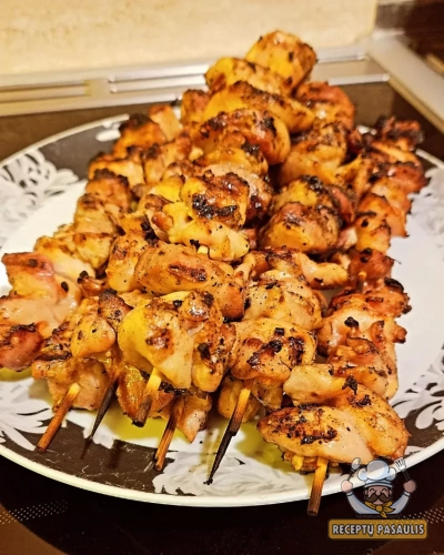 Vištienos iešmeliai jogurto marinate