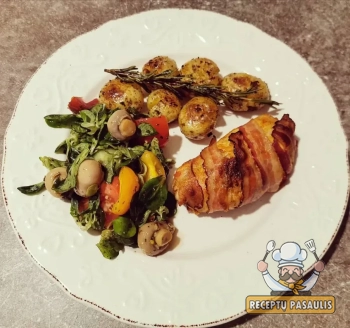 Vištienos suktinukai orkaitėje su šonine arba kumpiu