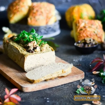 Paprastas, naminis vištienos kepenėlių paštetas