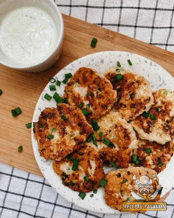 Kiaulienos kotletai su morkomis ir manais