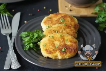 Bulvių kotletai su sūriu, kumpiu ir kiaušiniais