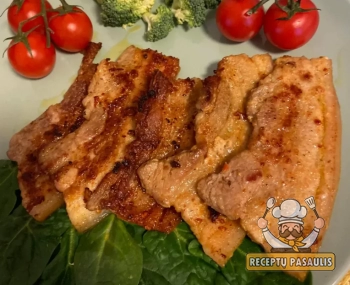 Kepta aštri šoninė su čili pipiru ir česnaku