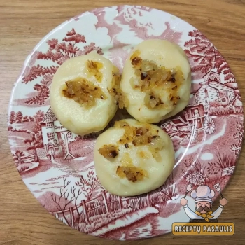 Bulvinukai su miško grybais