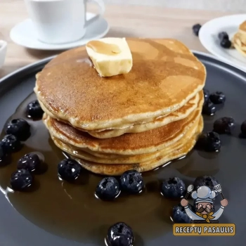 Purūs amerikietiški blyneliai, ruošti su pienu, be kefyro