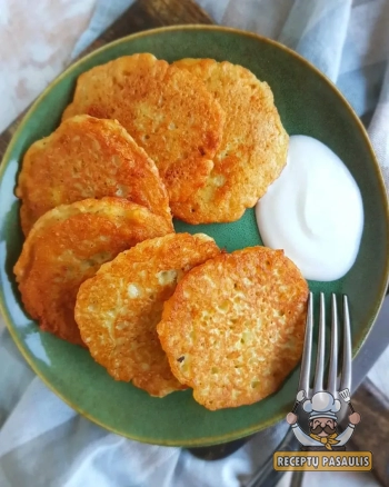 Bulviniai blyneliai su cukinija