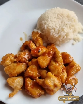 Vištiena kinietiškai su saldžiarūgščiu padažu