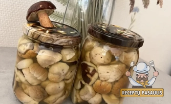 Marinuoti baravykai žiemai su actu