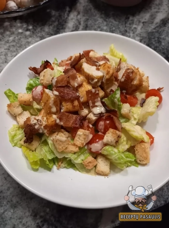 Greitas cezario salotų padažas su ančiuviais, garstyčiomis ir majonezu