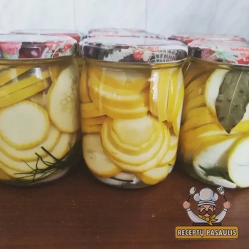 Marinuotos saldžiarūgštės cukinijos žiemai