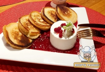 Grietinėlės blynai - lietiniai, kepti keptuvėje