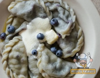 Nostalgiški virtinukai šaltanosiai su uogomis