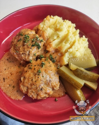 Tarybiniai kotletai su mirkytu batonu