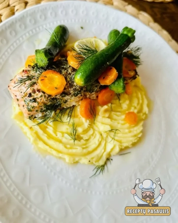 Orkaitėje kepta lašiša su žolelėmis