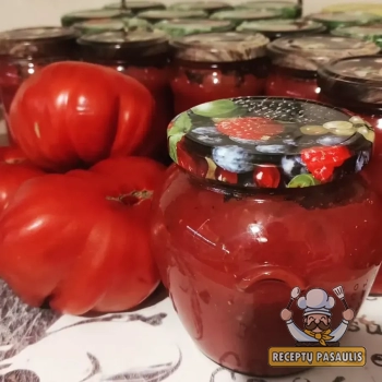 Pomidorų mišrainė su baravykais žiemai