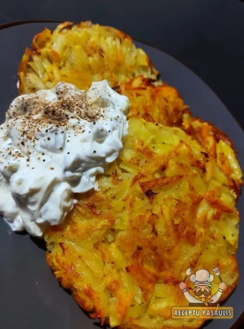 Patisonų blyneliai su varške, kepti keptuvėje