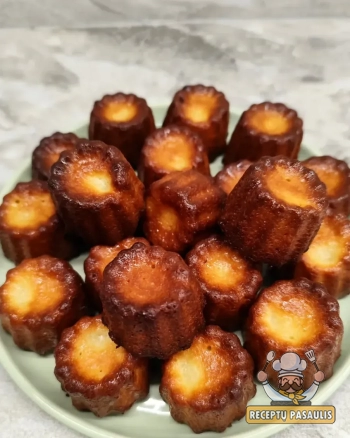 Nedidelis prancūziškas pyragėlis - kanelės