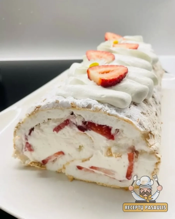 Plikytos tešlos vyniotinis su vaniliniu varškės ir maskarponės sūrio įdaru