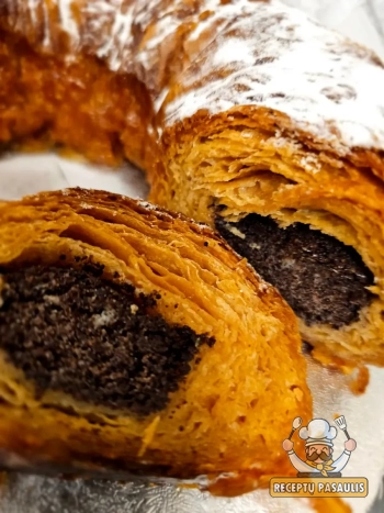 Pyragas šimtalapis - tradicinis receptas