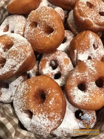 Minkštos ir purios spurgos "kiaulių knyslės"