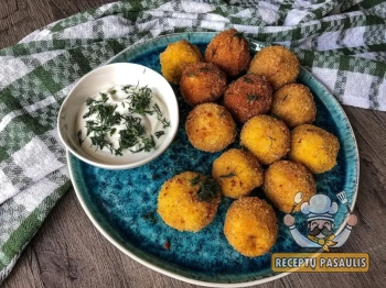 Kietojo sūrio rutuliukai su česnaku